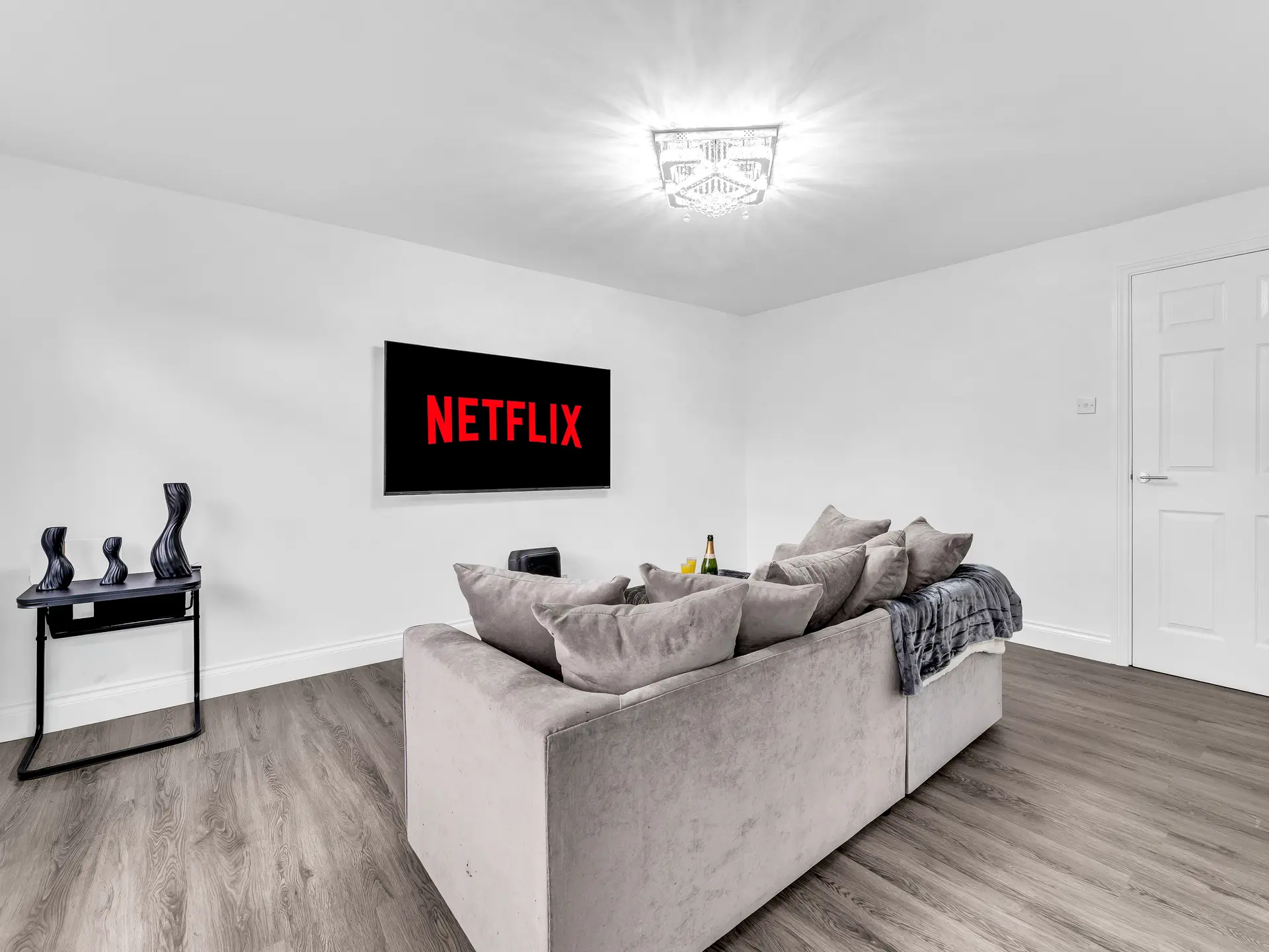Bright living room with Netflix and a soft lounge setup in London